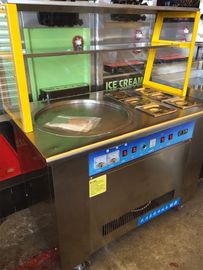 Το ενιαίο τηγάνι τηγάνισε την κυλημένη μηχανή παγωτού με 6 PC που ολοκληρώνουν το εμπορευματοκιβώτιο
